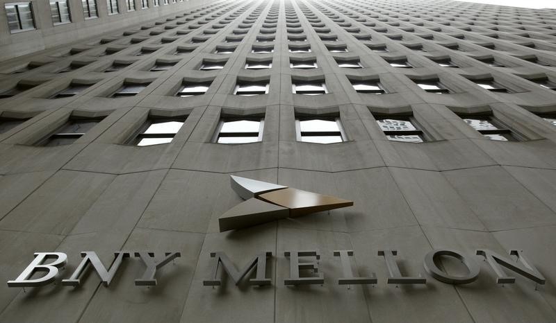 Bank of NY Mellon earnings beat by $0.14, revenue topped estimates