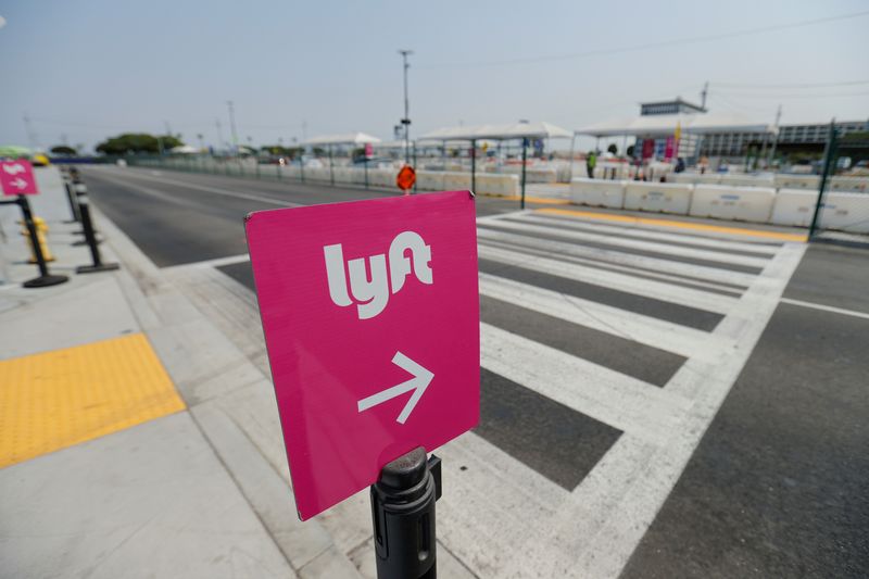 Lyft announces measures to improve driver pay