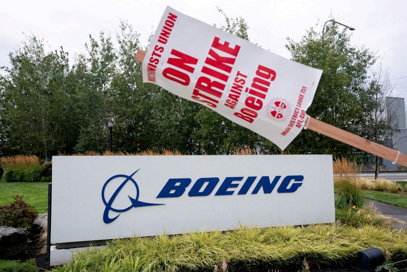 Boeing halts talks, withdraws pay offer to striking union