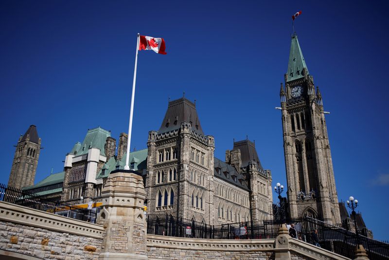 Canada gov’t could avoid confidence vote with slim mini budget, says source