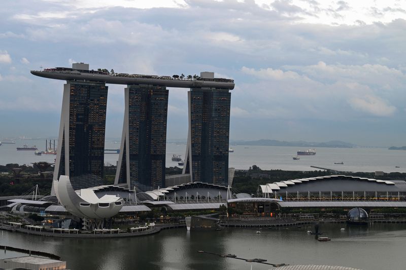 Singapore keeps monetary policy unchanged as growth picks up pace in Q3