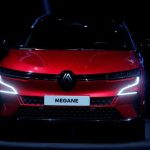 Low-cost hybrid tech gives Renault breathing space in tough EV transition