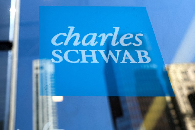 Charles Schwab’s third-quarter profit jumps on higher asset management fees