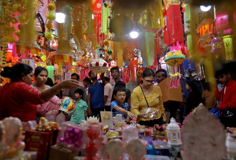 India’s high food prices curtail spending in early festive season, retailers say