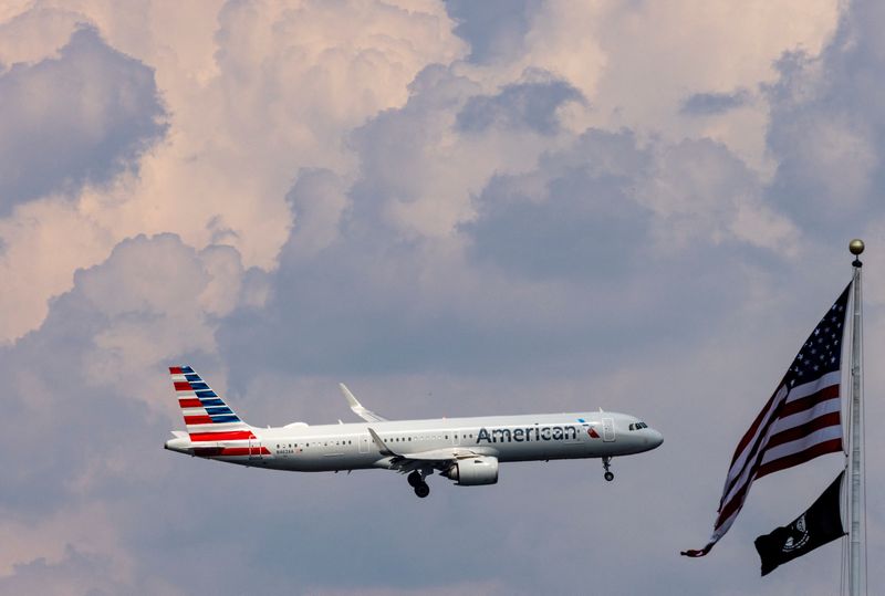 US set to tentatively award five new daily Washington flights