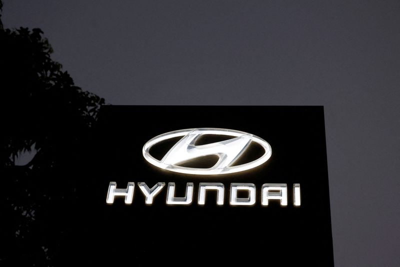 Hyundai Motor India set to price shares at top of range to raise $3.3 billion, sources say