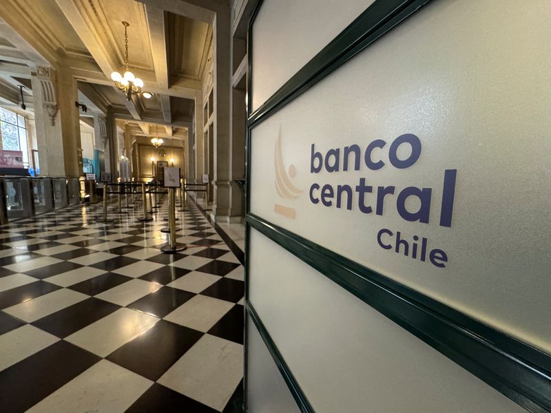 Chile central bank cuts interest rate to 5.25%