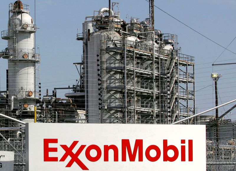 Exxon Mobil, Qatar get 3-year extension to build their LNG plant in Texas