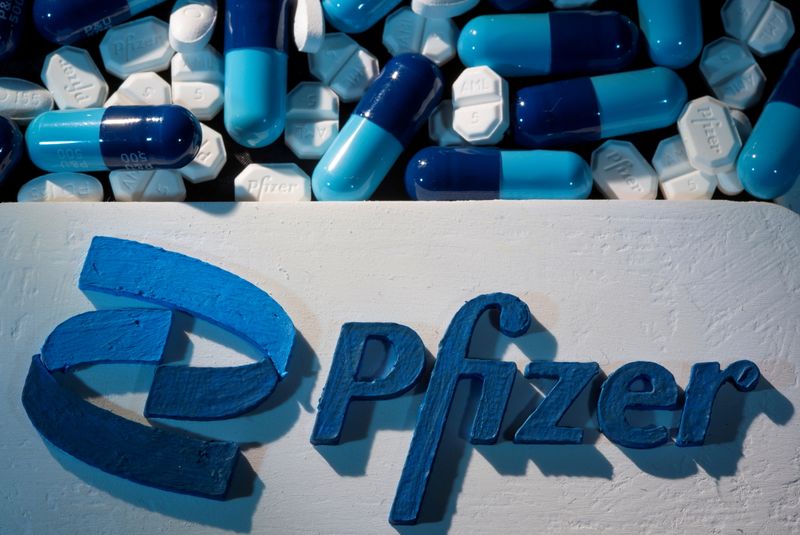 Former Pfizer CEO, CFO step back from Starboard activist bid