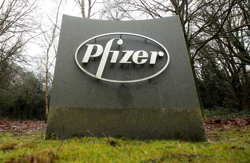 Starboard seeks probe after former Pfizer execs pull support for its campaign