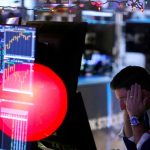 US stocks fall; Meta, Microsoft disappoint, PCE data released