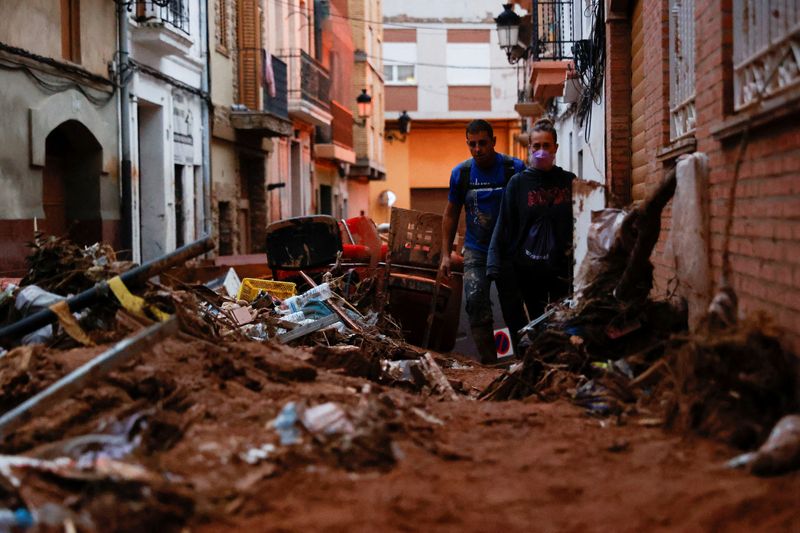 Economic impact of floods in Spain could rise to over 10 billion euros