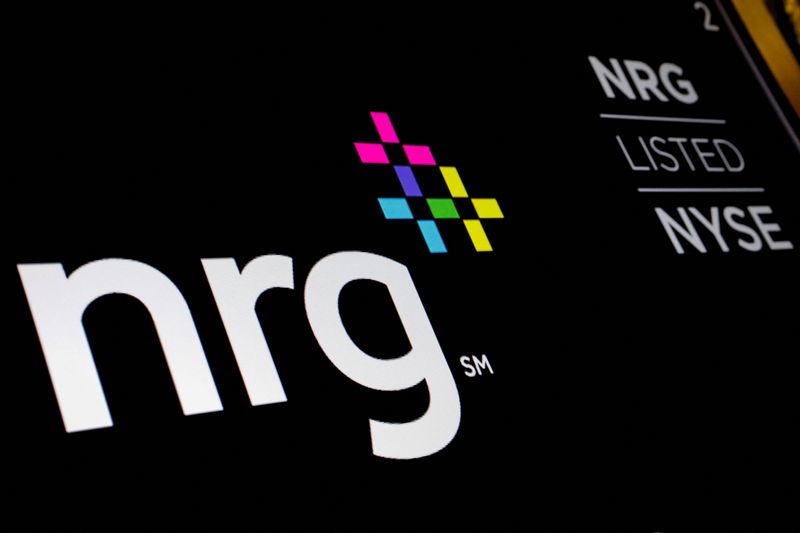 NRG Energy posts Q3 core profit beat, raises annual forecast