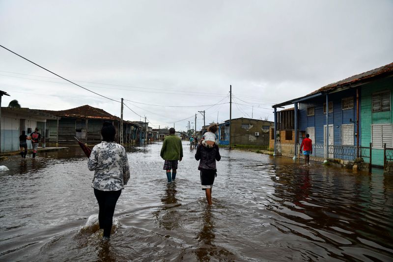 Cuba sees growth unlikely in 2024 as hurricanes, earthquakes rattle economy