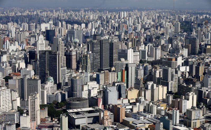 Brazil sees 3.3% GDP growth this year and 2.5% next year