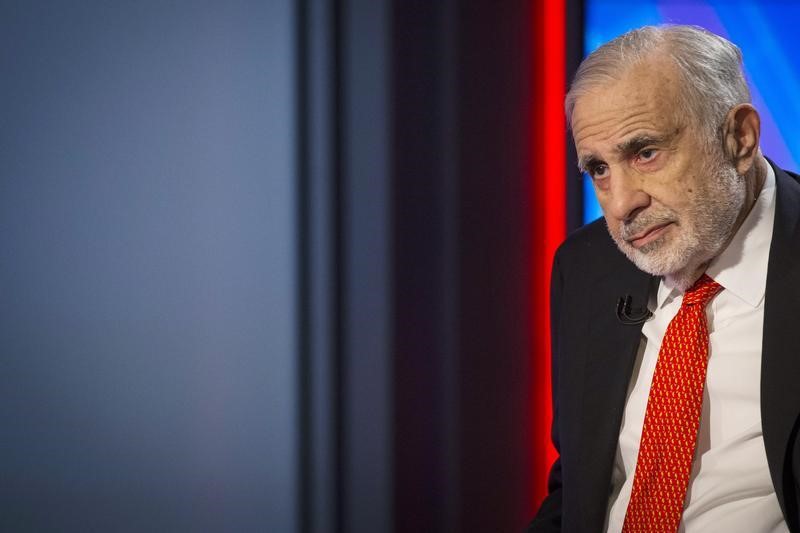 Icahn Enterprises plans to halve dividend, increase CVR Energy stake- WSJ