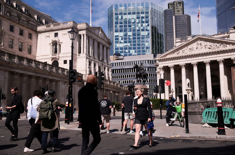 BoE finds non-bank financial firms pose wider risks in crisis periods