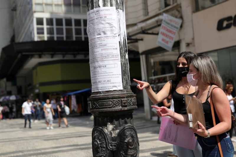 Brazil’s jobless rate hits lowest level ever amid inflation concerns