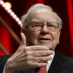 Berkshire Hathaway sells 100 mln Apple shares