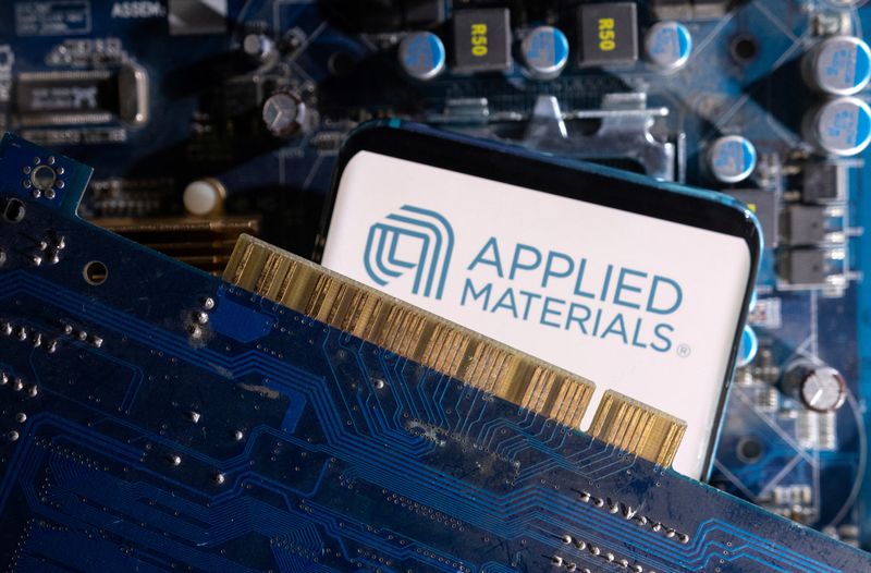 Applied Materials shares down on guidance miss, uncertainty around 2025