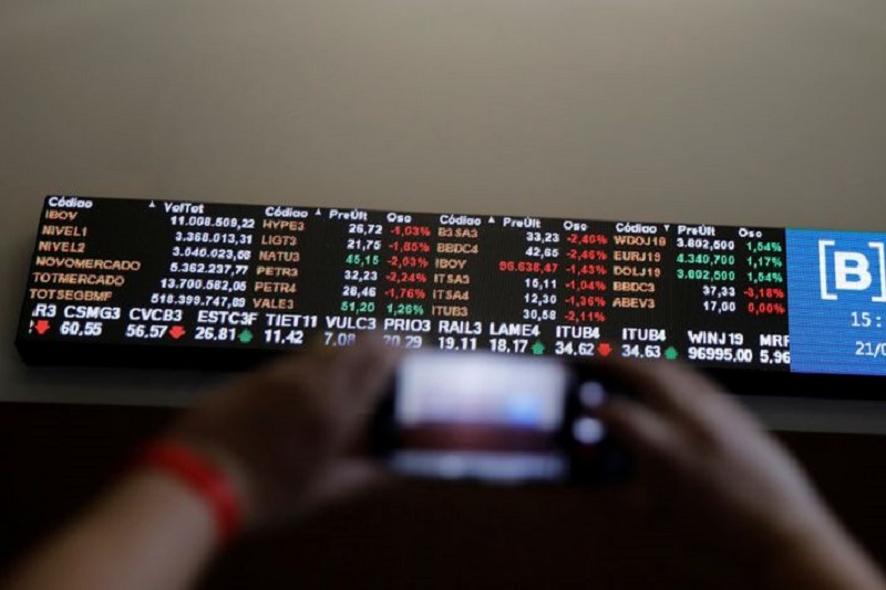 Brazil stocks lower at close of trade; Bovespa down 0.88%