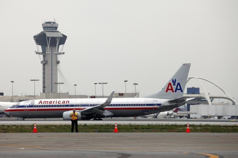 American Airlines grounds all US flights over technical issue