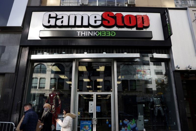 GameStop reports fall in third-quarter revenue as consumers curb spending