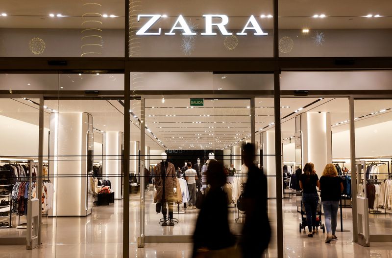 Zara owner Inditex sees good holiday season after weak third quarter