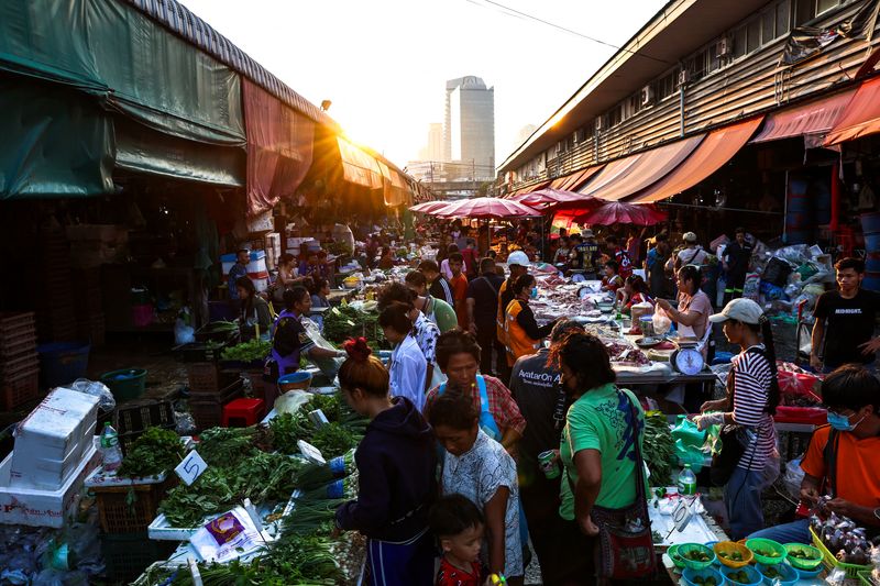 Thai consumer confidence rises in November on stimulus measures