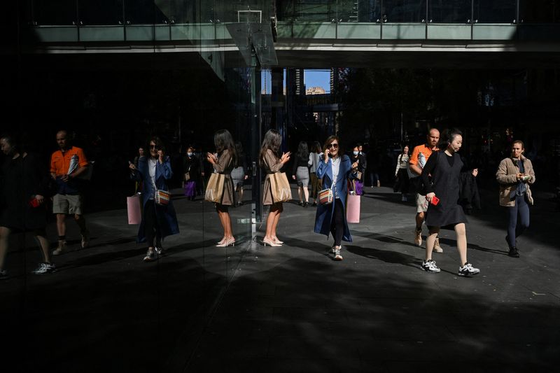 Aussie discretionary retailers face brighter 2025 as rate cut nears