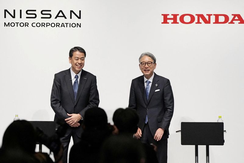 Honda, Nissan move to deepen ties, sources say, including possible merger