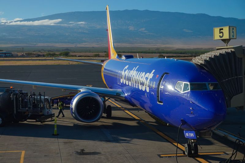 US FAA ends review of Southwest Airlines after safety incidents