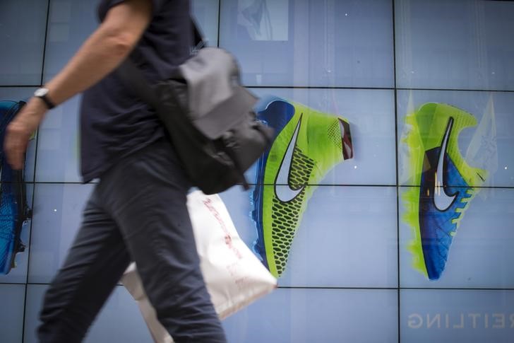 Nike Q2 results top estimates