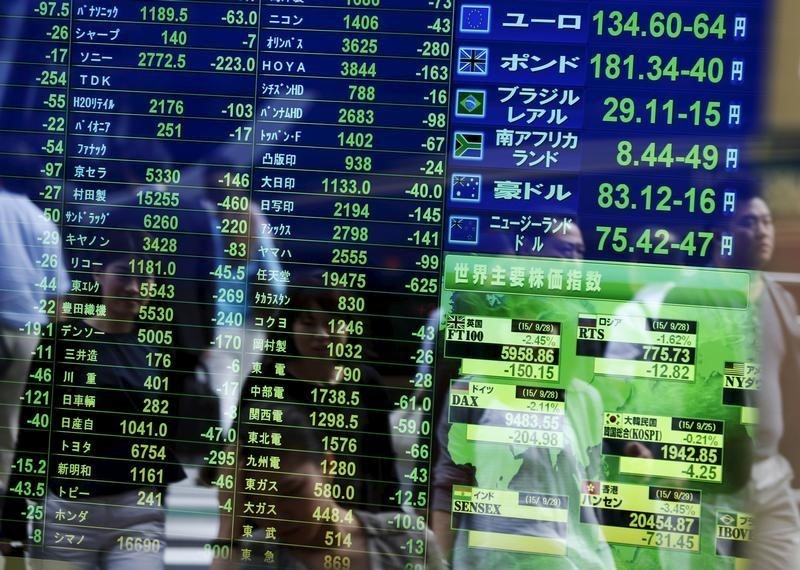 Asia stocks rise in holiday-thinned trade on tech boost