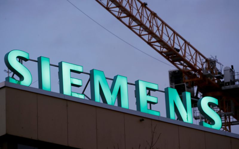 Siemens AG raises Smart Infrastructure targets amid strong data center growth