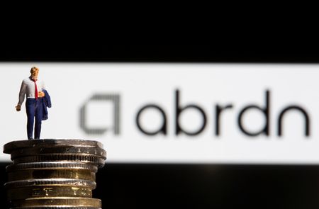 Abrdn shares jump as Q4 inflows exceed expectations