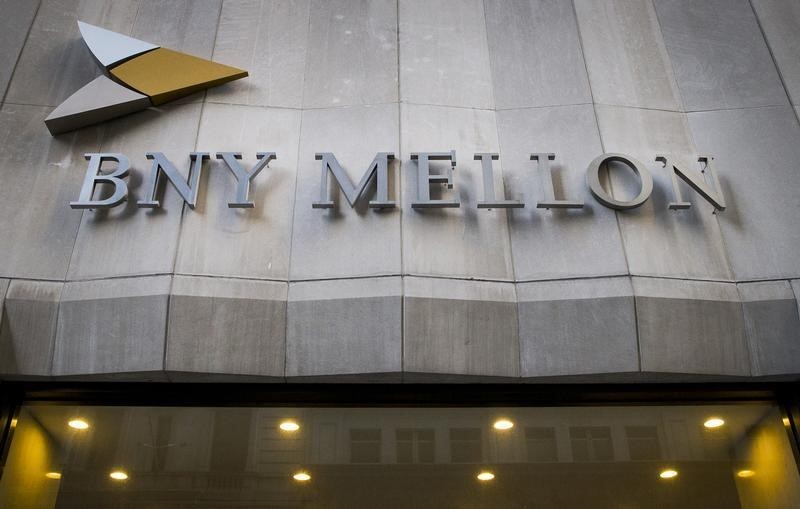 Bank of NY Mellon earnings beat by $0.03, revenue topped estimates