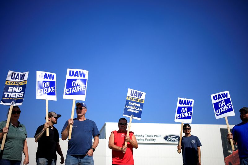 Workers at Ford joint-venture plant in Kentucky file to hold union election