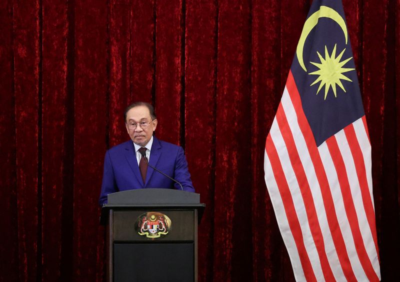 Malaysia aims to be conduit for diversification of energy and supply chains, PM says