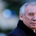 Morning Bid: Bonne chance, Bayrou