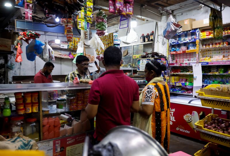 Sri Lanka’s inflation drops to minus 2% in December