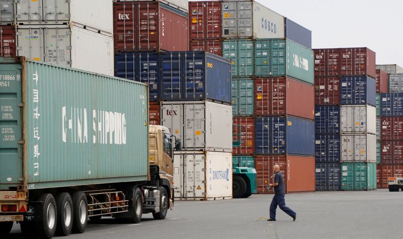 Japan’s exports expand 2.8% in Dec, faster-than-expected