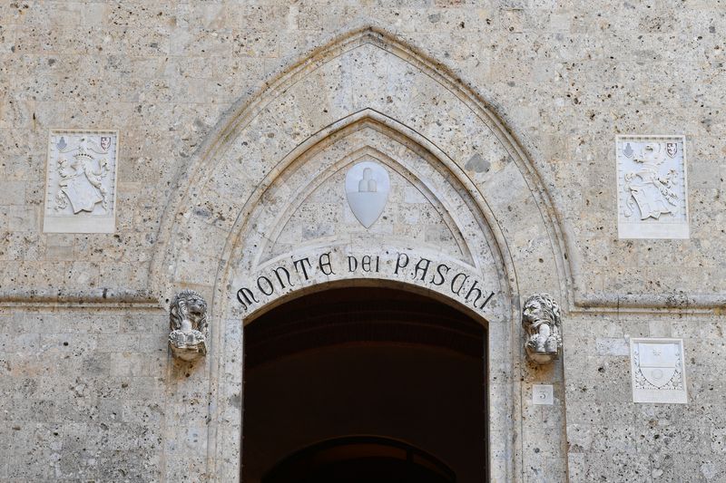 Monte dei Paschi launches 13.3-billion-euro all share bid for Mediobanca