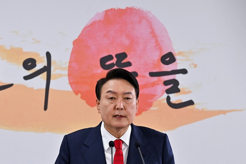 South Korean President Yoon arrested over martial law- local media