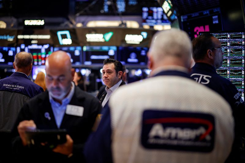 US stocks gain ahead of key jobs data; Fed’s Barr to resign early