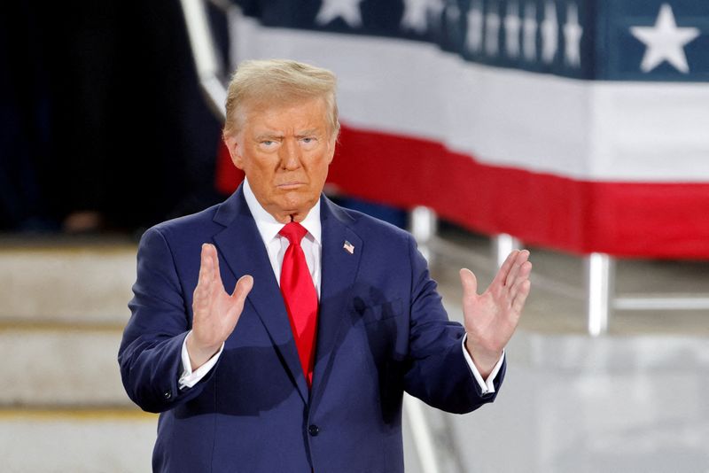 Trump to declare national emergency to unlock new powers- Bloomberg