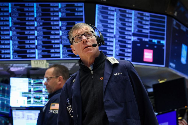 Futures higher, State Street to report, China GDP – what’s moving markets